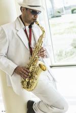 Der Saxophonist Karim Kahtan für Atmosphäre, Gänsehaut und Emotionen 