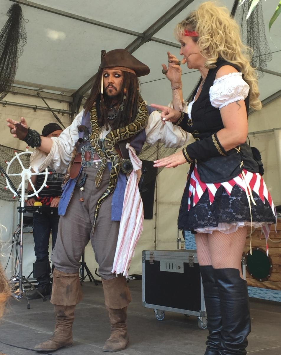 Johnny Depp Double Berlin Brandenburg als Jack Sparrow bei einem Kinderfest (2018)